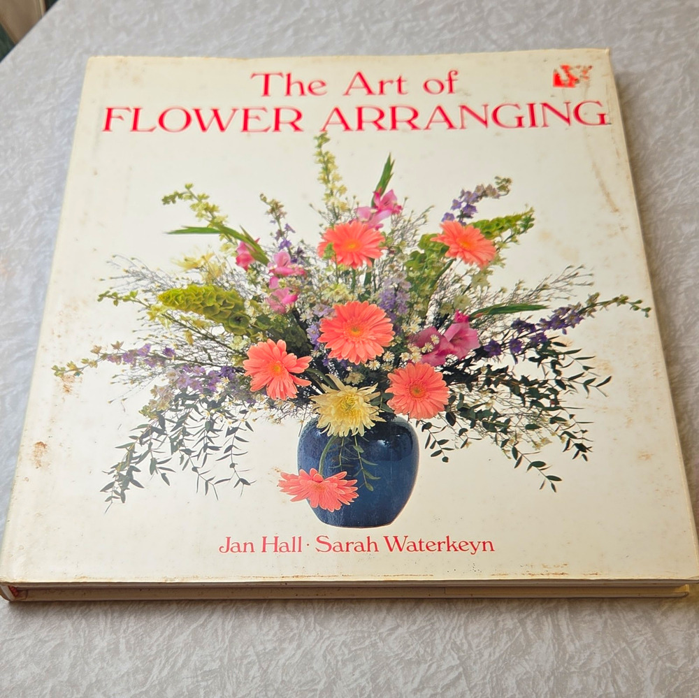 Smithmark The Art of Flower Arranging Jan Hall & Sarah Waterkeyn